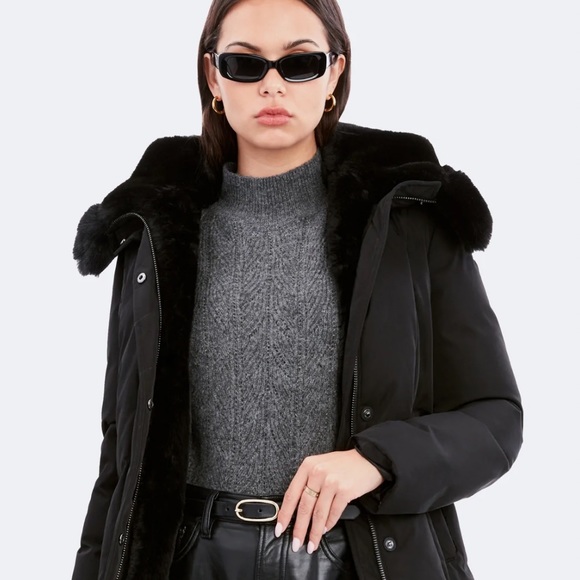 Dawn Levy Luka Black Fitted Parka with Velvet & Fur Trim - Picture 15 of 16